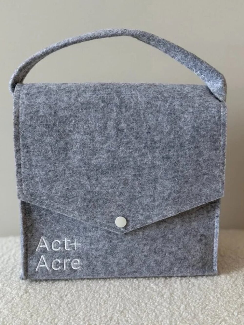 ACT + ACRE Organic Bamboo Felt Travel Case